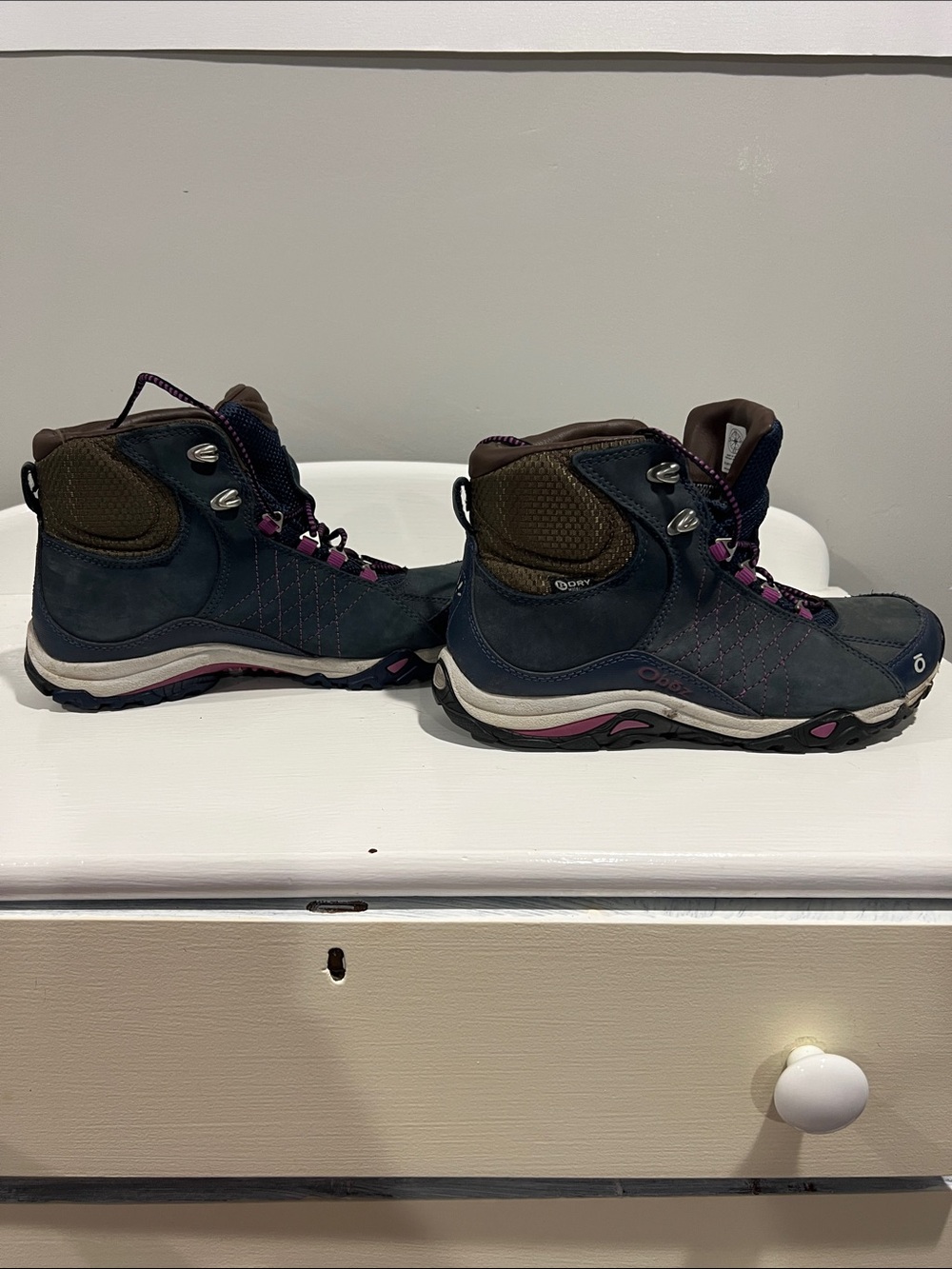 oboz mid B sapphire waterproof hiking boot womens 8